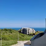 דירה Sunbreeze Living
